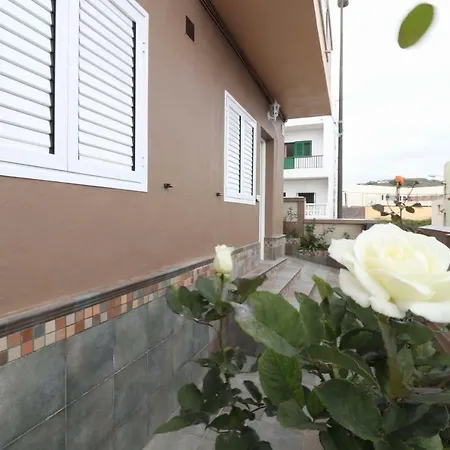 Aguere Ii Apartment *